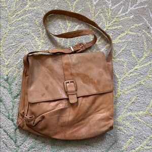 Vintage cat Cole camel leather Crossbody bag